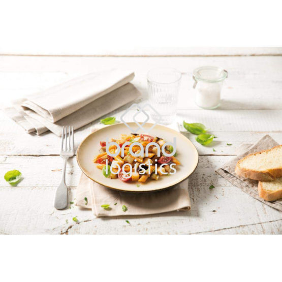 Blue Box Penne Rigate mit Barilla Pesto Rustico, gegrillter Aubergine und gewürfeltem Käse