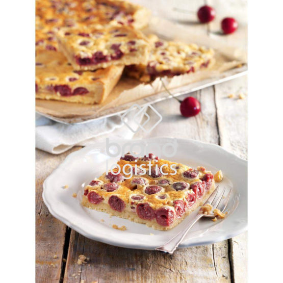 Kirschkuchen mit Sahneguss