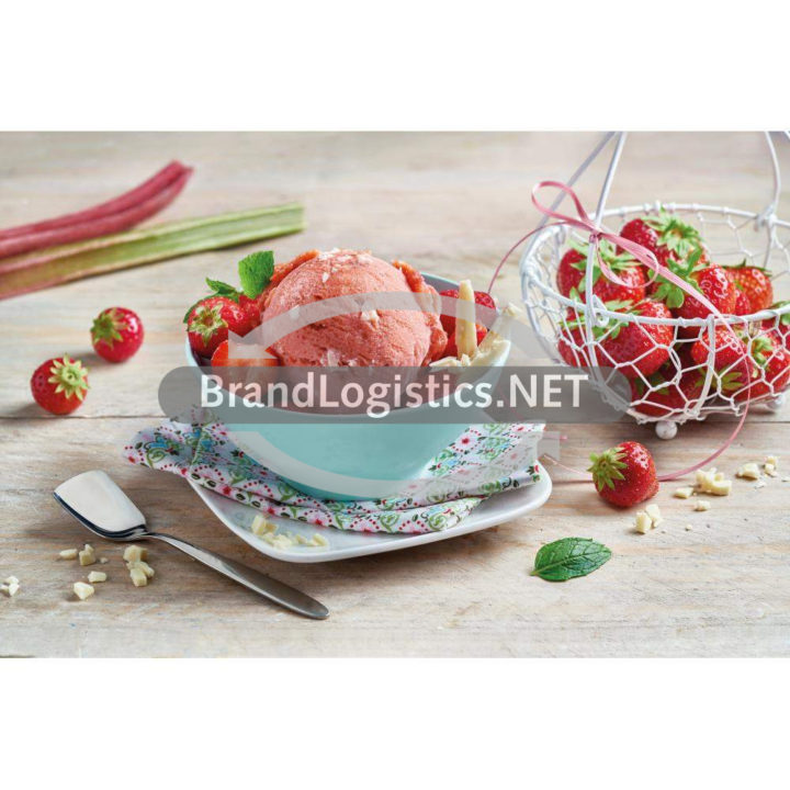 Rhabarber-Erdbeer-Eis mit weißer Schokolade
