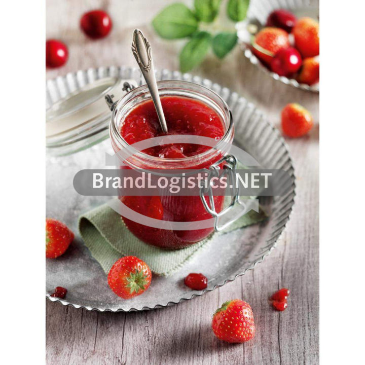Erdbeer-Sauerkirsch-Fruchtaufstrich mit Amaretto