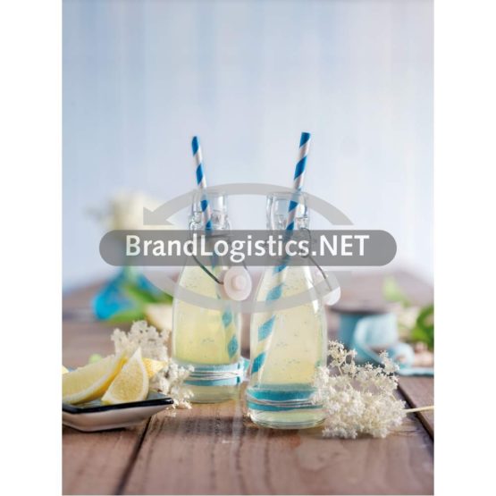 Erfrischendes Holunderwasser